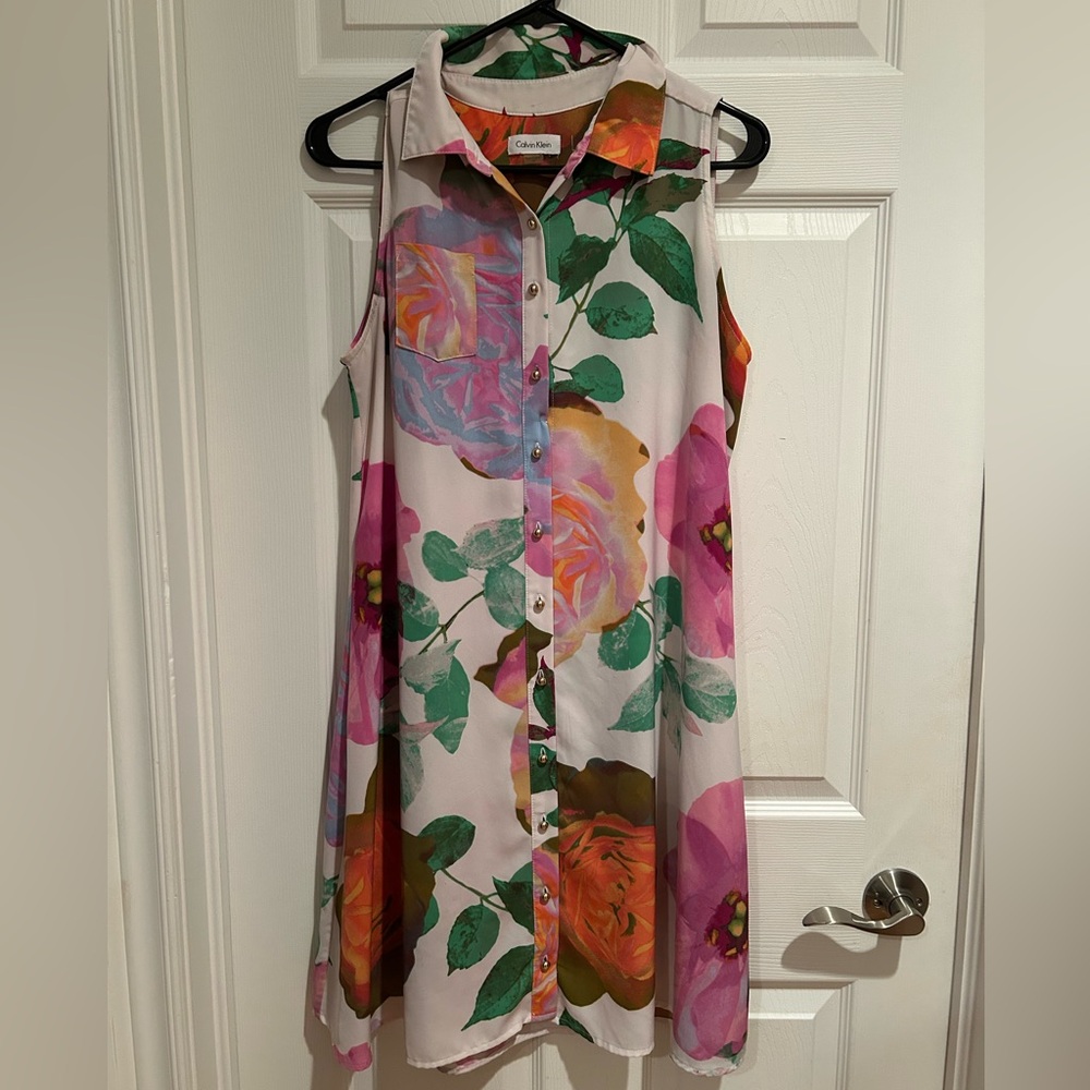 Calvin Klein Floral Sleeveless Button-Down Dress